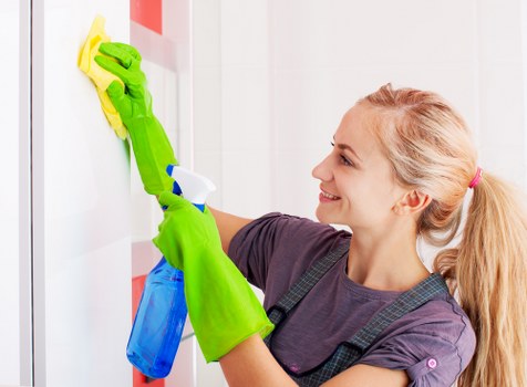 Airbnb cleaning service for a Battersea short-let apartment